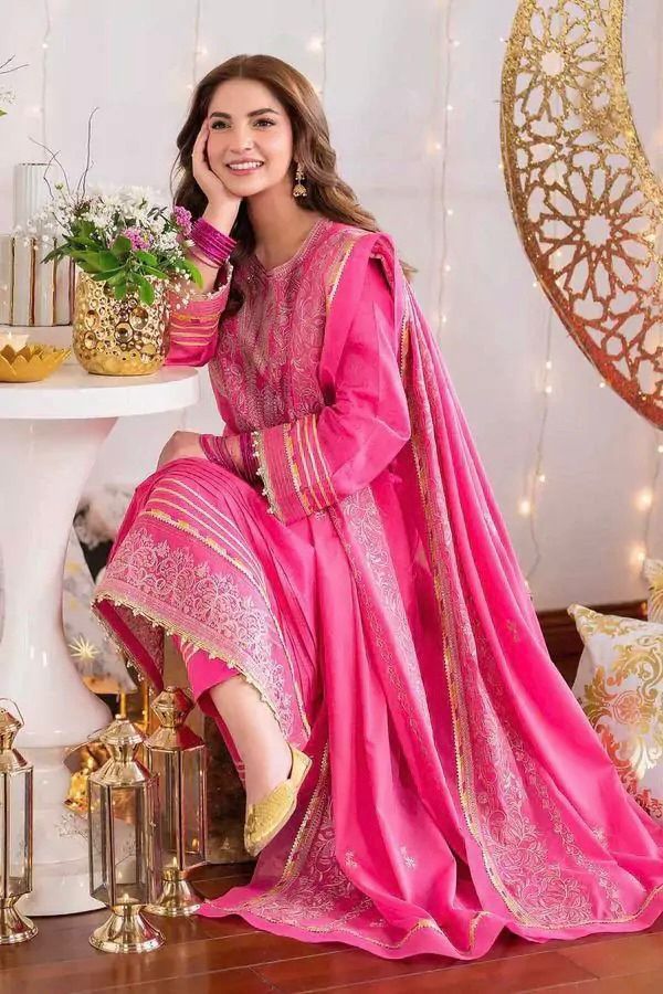 Roseberry Ruby Bloom