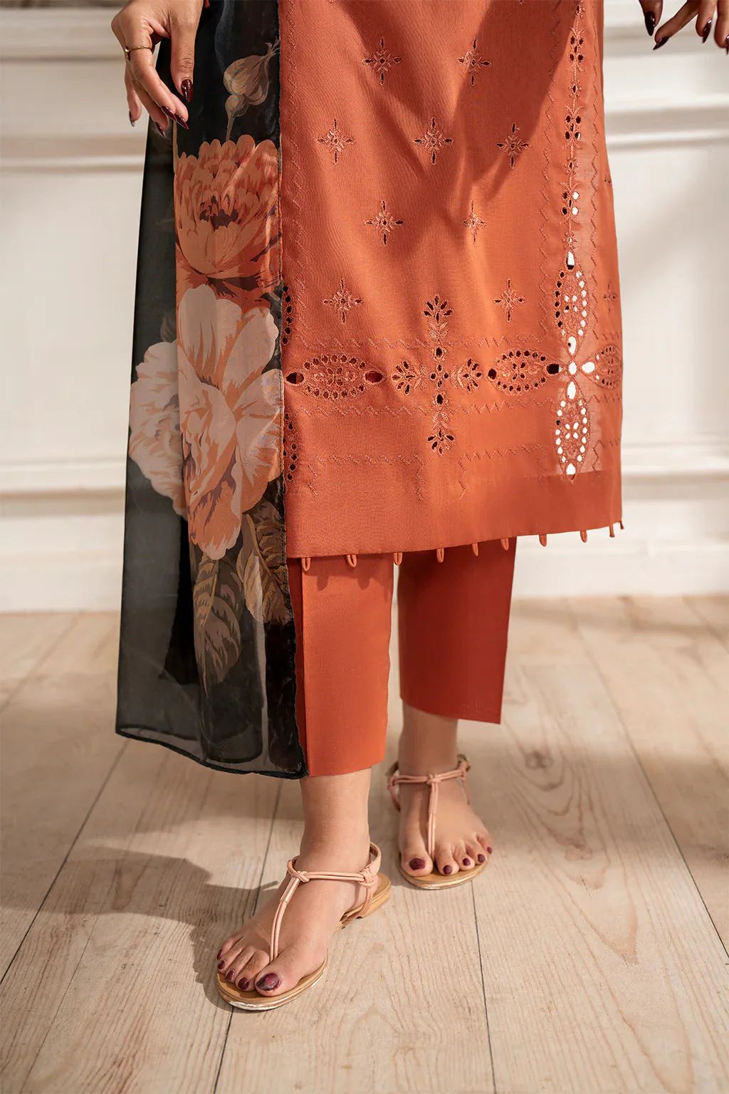 Amber Rosewood Grace