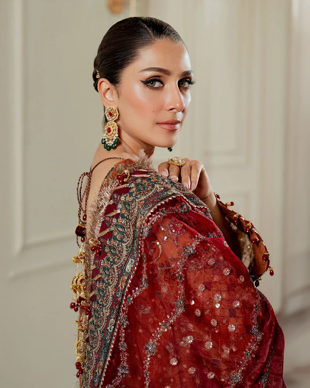 Festive Luxury Master Blaster