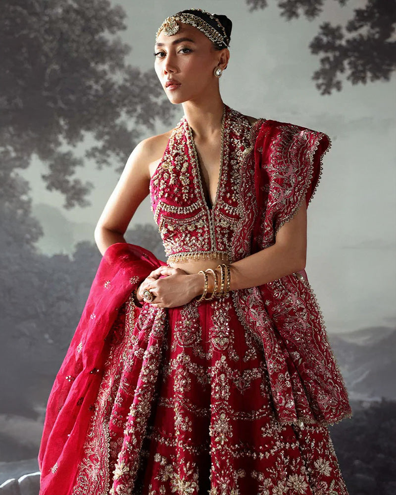 Crimson Bridal Majesty