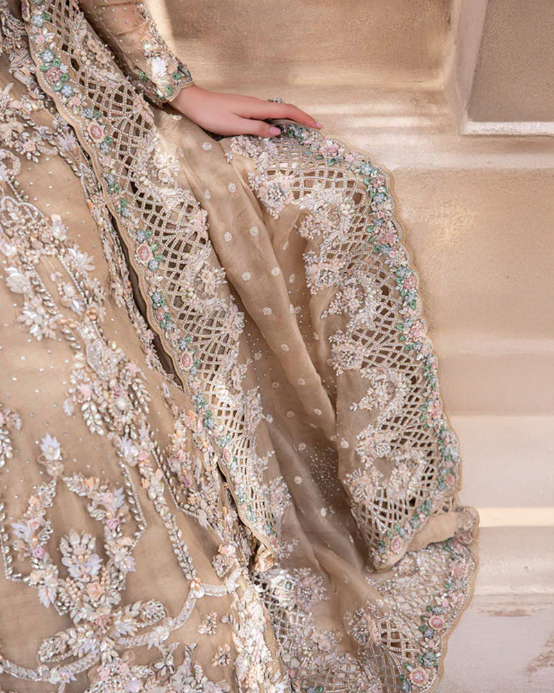 Golden Bridal Majesty