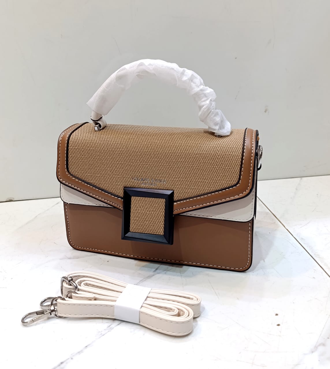 Everyday Chic CrossBody