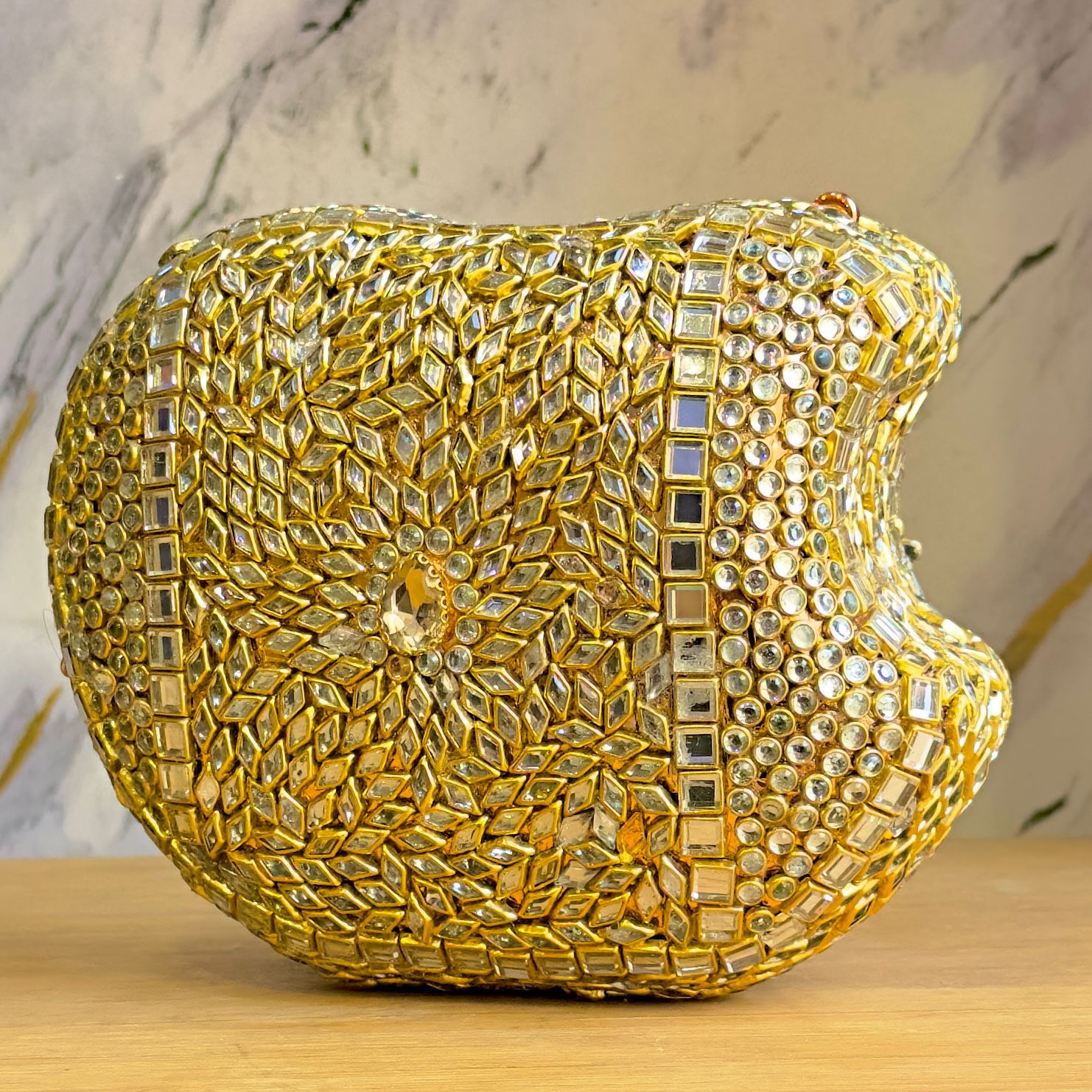 Royal Apple Kundan Clutch