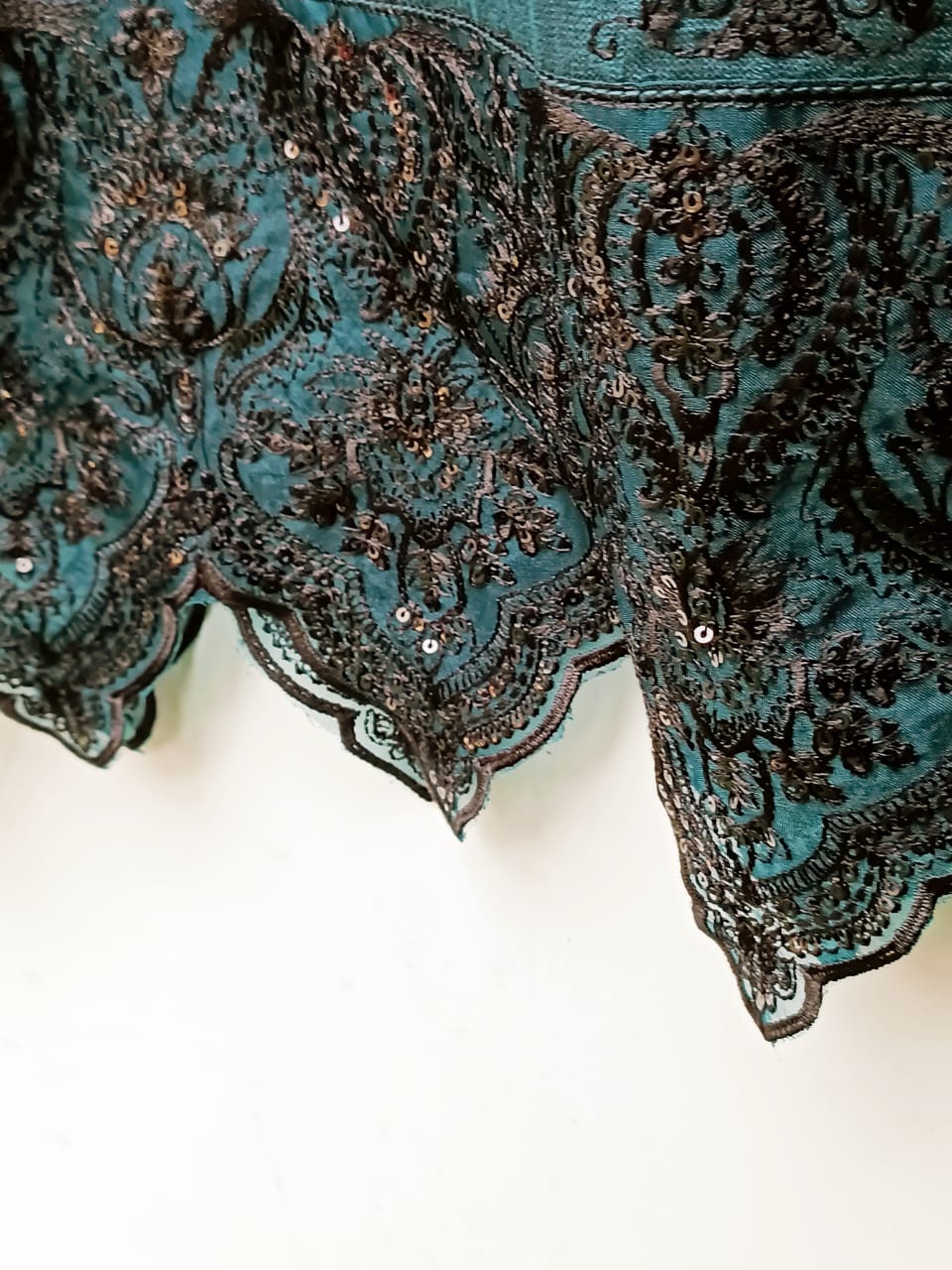 Deep Emerald Whisper